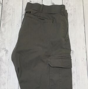 Lee Motion Stretch Green 38x32 Cargo Pants
